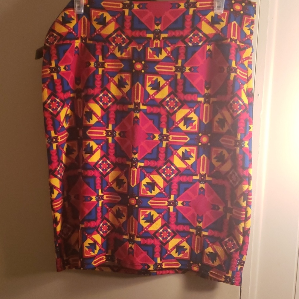 LulaRoe 3x Cassie Aztec print
